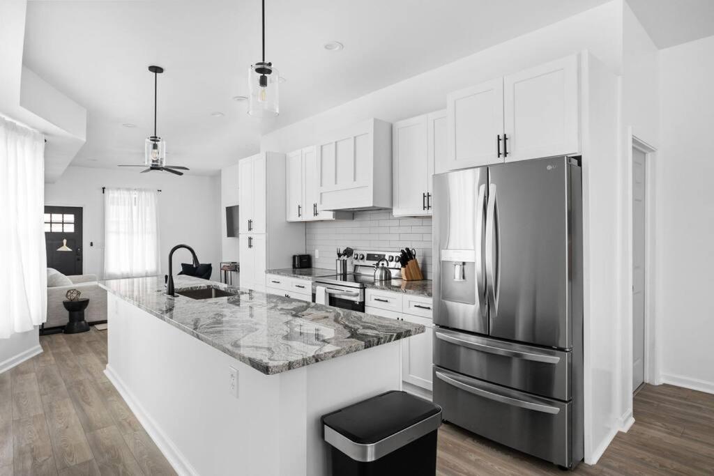 Cozysuites 3Br Arsenal Heights Indy Ινδιανάπολη Εξωτερικό φωτογραφία