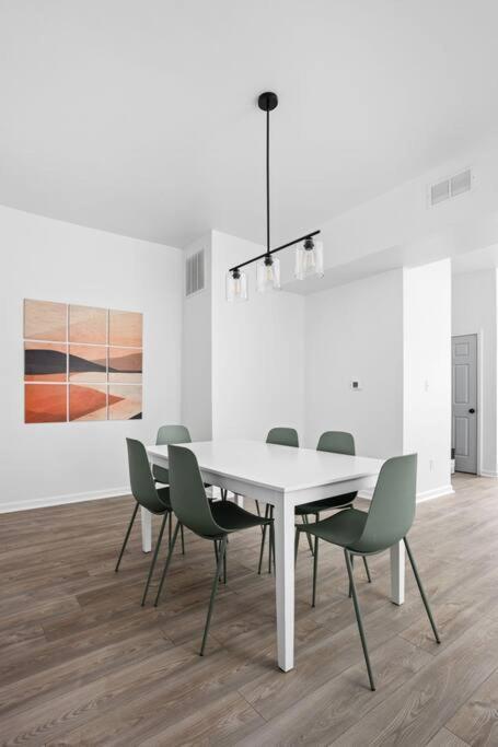 Cozysuites 3Br Arsenal Heights Indy Ινδιανάπολη Εξωτερικό φωτογραφία